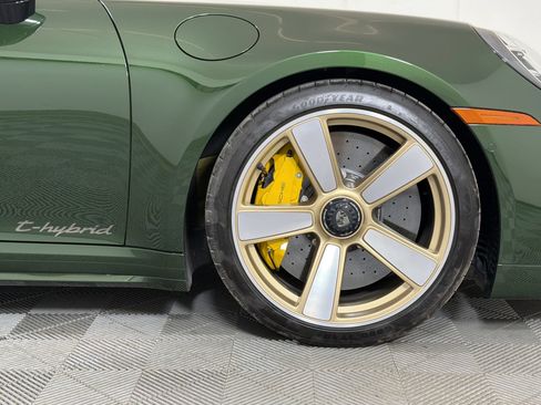 Certified 2026 Porsche 911 Turbo S AWD/4WD image 15