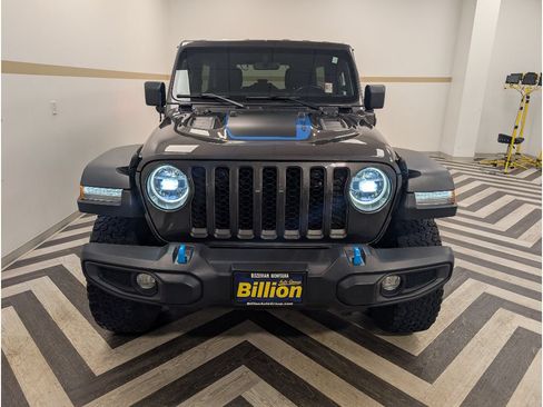 Used 2021 Jeep Wrangler Unlimited Rubicon 4xe w/ Cold Weather Group AWD/4WD image 28