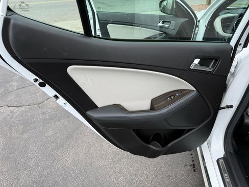 Used 2013 Kia Optima SX w/ Limited Pkg FWD image 30