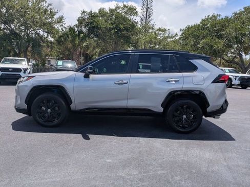 Used 2024 Toyota RAV4 XSE AWD/4WD image 7