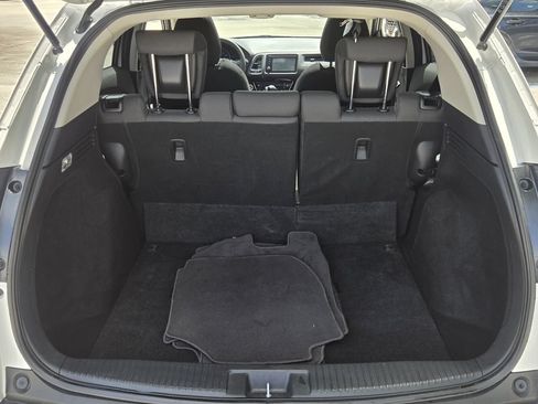 Used 2021 Honda HR-V EX image 13