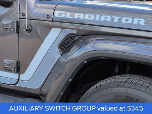 Used 2021 Jeep Gladiator Sport image 13