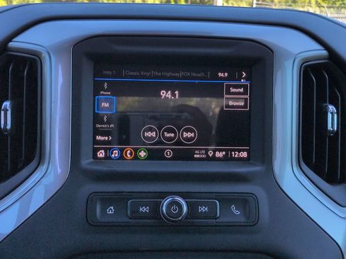 Certified 2024 Chevrolet Silverado 2500 Custom w/ Custom Value Package image 26