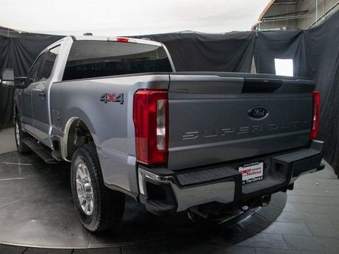 Used 2024 Ford F250 XLT image 10