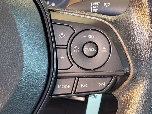 Used 2024 Toyota Corolla LE FWD image 25