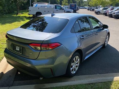 Used 2024 Toyota Corolla LE FWD image 31