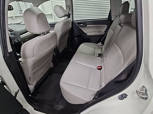 Used 2015 Subaru Forester 2.5i Limited w/ Popular Package #2 image 27