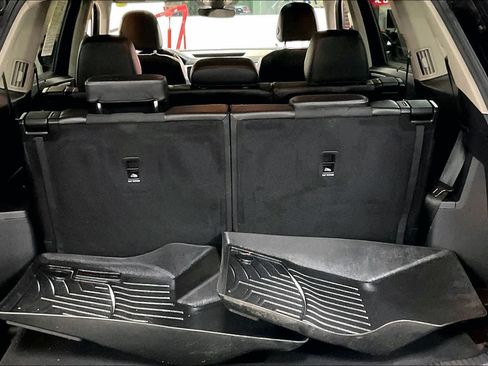 Used 2018 Volkswagen Atlas SEL AWD/4WD image 35