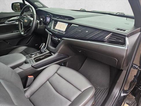Used 2024 Cadillac XT6 Premium Luxury w/ Technology Package image 23