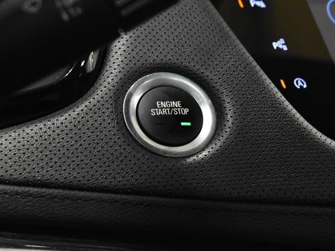 Used 2021 Cadillac XT5 Premium Luxury image 14