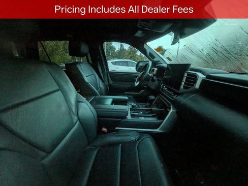 Used 2024 Toyota Sequoia Platinum w/ TRD Off-Road Package AWD/4WD image 10