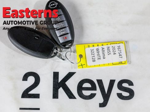 Used 2024 Nissan Altima 2.5 SV w/ SV Premium Package image 25