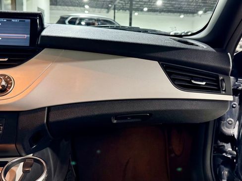 Used 2015 BMW Z4 sDrive28i image 23