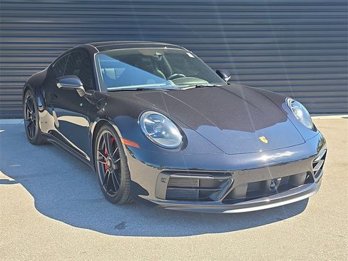 Used 2024 Porsche 911 Carrera GTS image 9