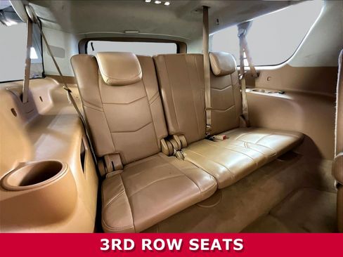 Used 2016 Cadillac Escalade ESV Platinum AWD/4WD image 25