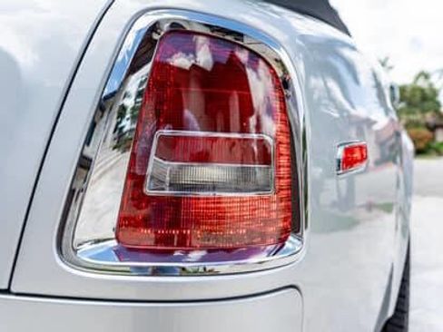 Used 2014 Rolls-Royce Phantom Drophead Coupe image 27