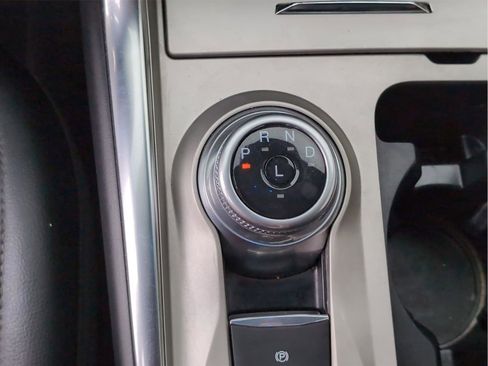 Used 2021 Ford Explorer Limited w/ Equipment Group 301A image 19