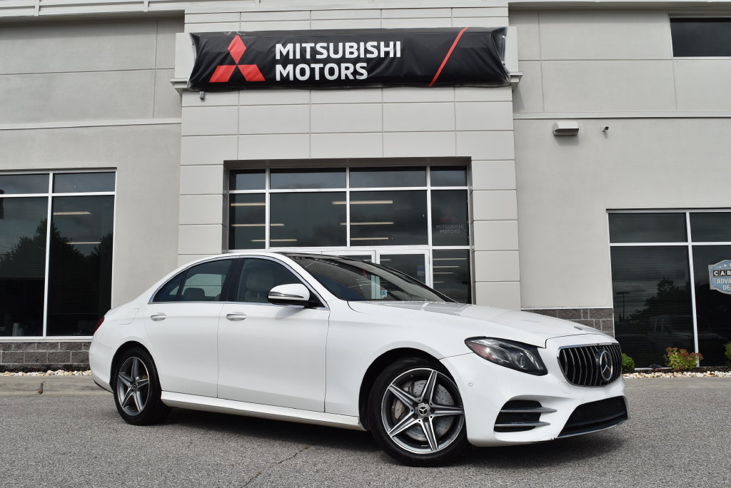 Used 2018 Mercedes-Benz E 300 4MATIC w/ Premium 2 Package (Q02) image 1