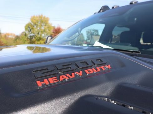 Used 2025 RAM 2500 Laramie image 9