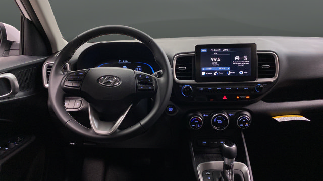 New 2026 Hyundai Venue SEL FWD image 11