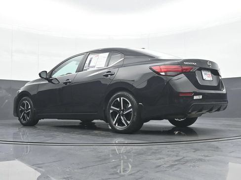 Used 2024 Nissan Sentra SV FWD image 28