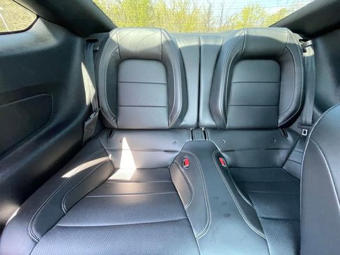 Used 2021 Ford Mustang GT Premium w/ GT Performance Package RWD image 15