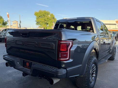 Used 2019 Ford F150 Raptor w/ Equipment Group 802A Luxury AWD/4WD image 17