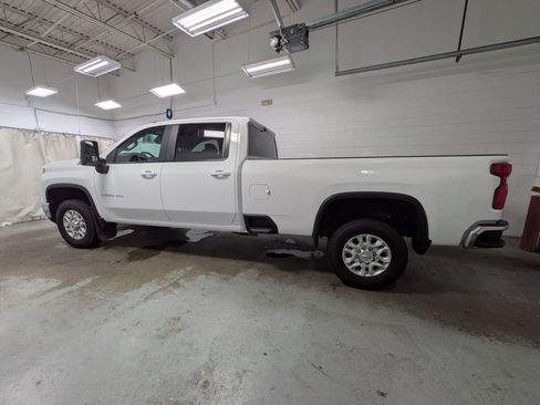 Used 2025 Chevrolet Silverado 3500 LT w/ Safety Package AWD/4WD image 10