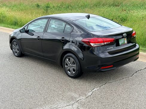 Used 2017 Kia Forte LX w/ LX Popular Package FWD image 11