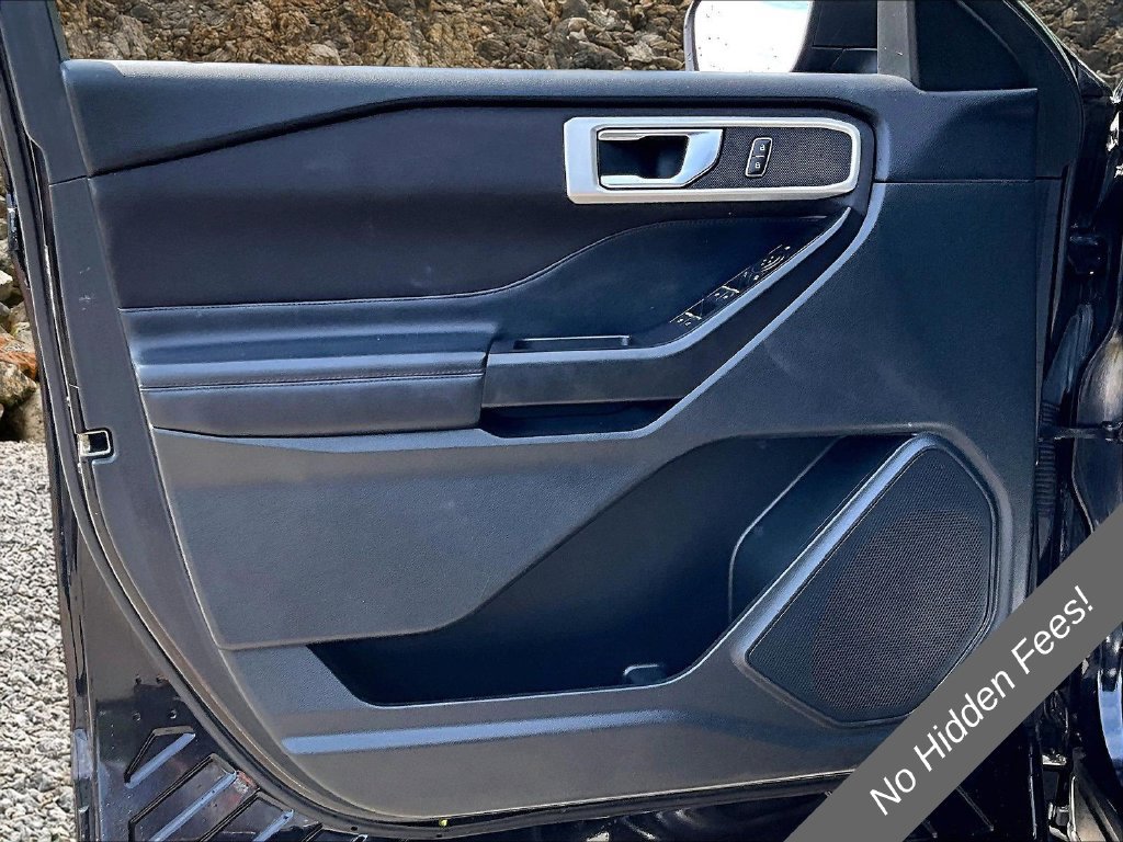 Used 2020 Ford Explorer XLT AWD/4WD image 20