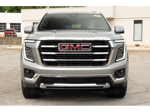 New 2026 GMC Yukon XL Elevation w/ Elevation Premium Package AWD/4WD image 3