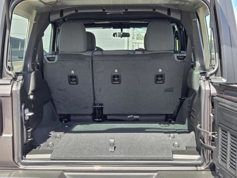 New 2026 Jeep Wrangler Unlimited Sport image 29
