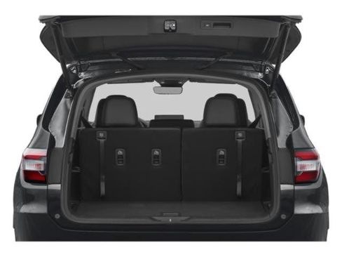 Used 2025 Honda Pilot EX-L image 11