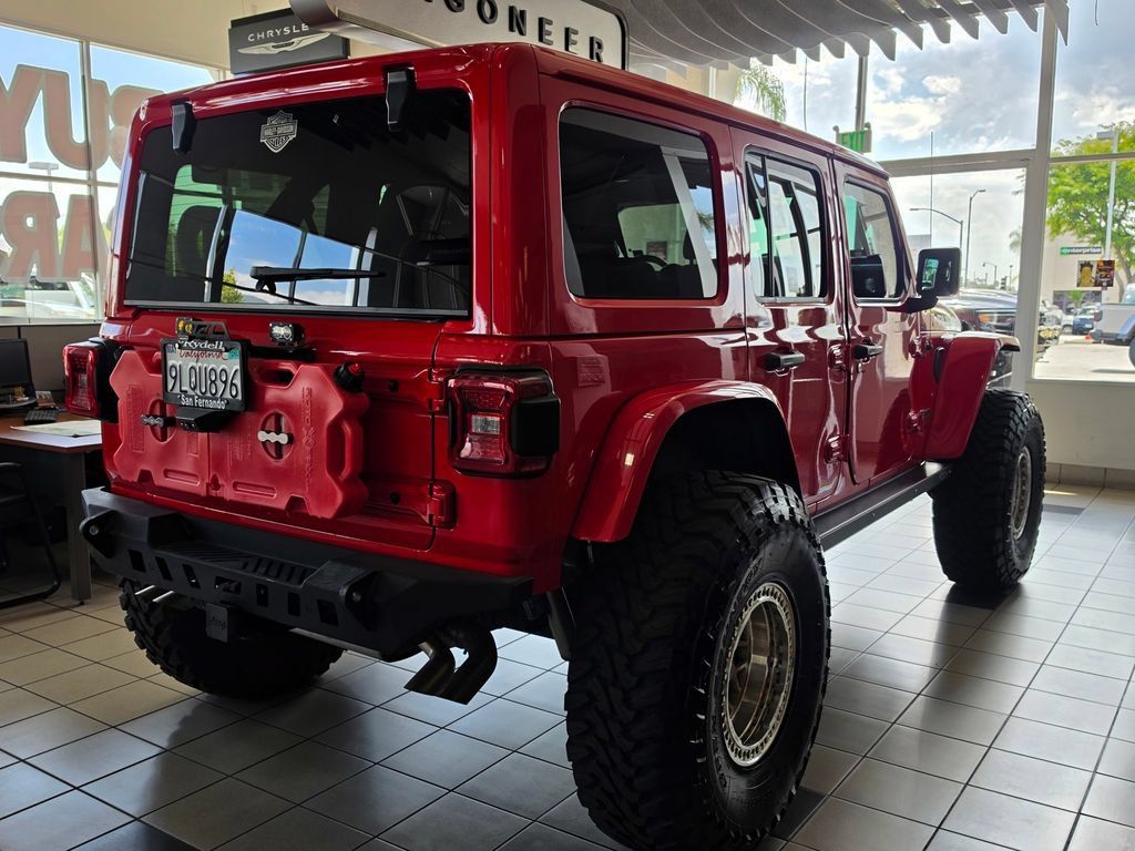 Used 2022 Jeep Wrangler Unlimited Rubicon AWD/4WD image 10