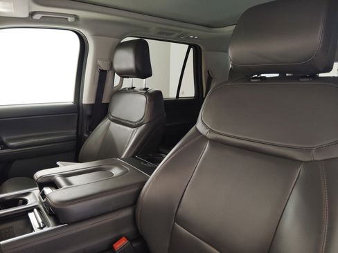 Certified 2025 Ford Expedition Max Active image 22