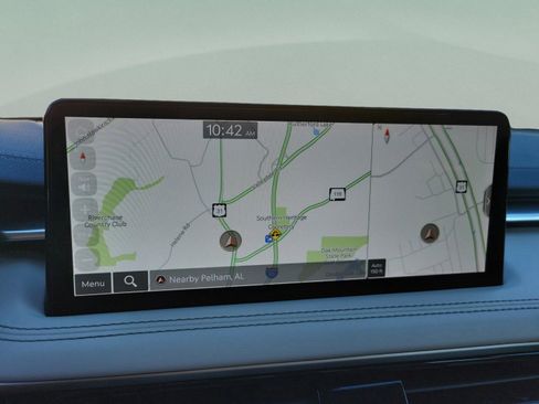 Used 2025 Genesis G70 2.5T image 24