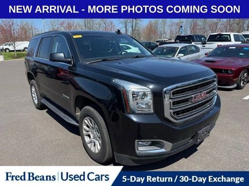 Used 2019 GMC Yukon SLT image 1
