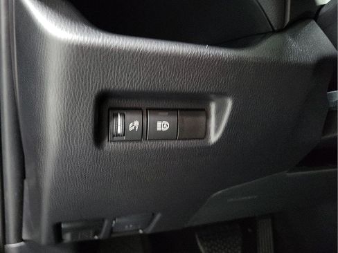 Certified 2025 Toyota RAV4 XLE FWD image 14