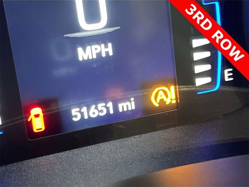 Used 2020 Chrysler Pacifica Touring w/ S Appearance Package image 12