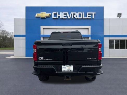 Used 2023 Chevrolet Silverado 2500 Custom w/ Custom Value Package AWD/4WD image 6