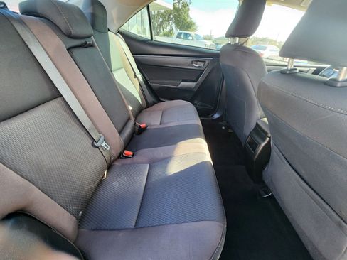 Used 2019 Toyota Corolla LE image 12