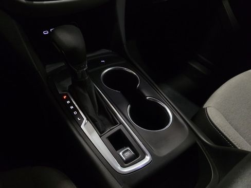 Used 2022 Chevrolet Equinox LT image 26