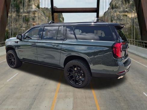 New 2026 GMC Yukon XL AT4 Ultimate AWD/4WD image 8