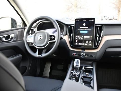 New 2026 Volvo XC60 B5 Plus w/ Protection Package Premier AWD/4WD image 19