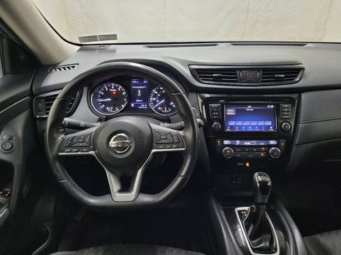 Used 2018 Nissan Rogue SV AWD/4WD image 22