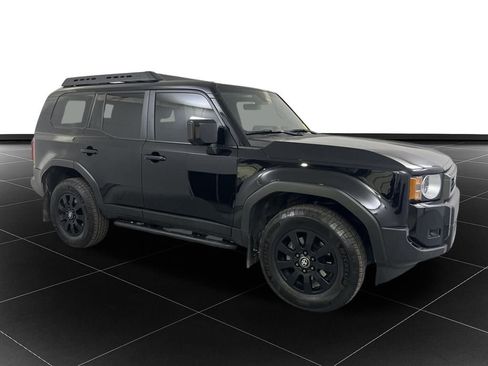 Used 2024 Toyota Land Cruiser image 7