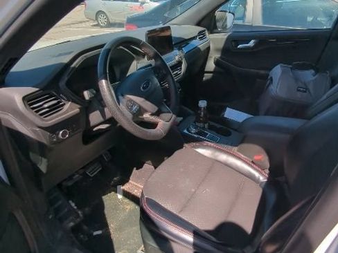 Used 2023 Ford Escape ST-Line w/ Equipment Group 301A FWD image 18