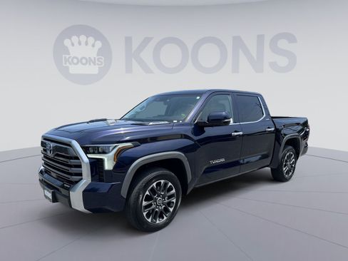 Used 2024 Toyota Tundra Limited AWD/4WD image 1