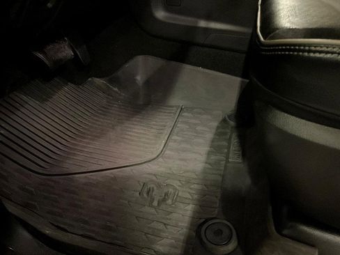 Used 2022 RAM 2500 Laramie image 17