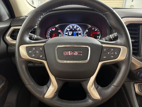 Used 2023 GMC Acadia Denali w/ Denali Ultimate Package image 13